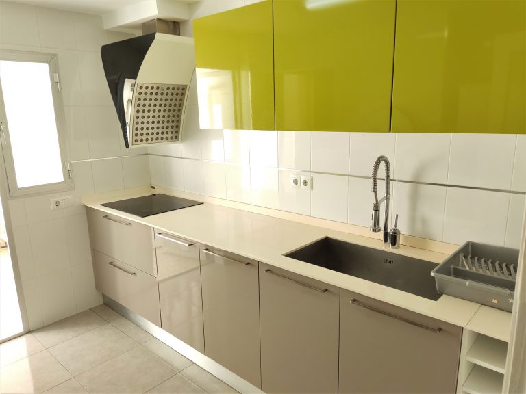 cocina encimera y campana