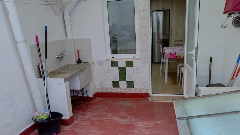 MB0037 12 Excelente piso para entrar a vivir en Oliva