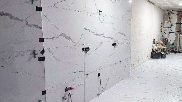 MB1639 01 Casa de pueblo